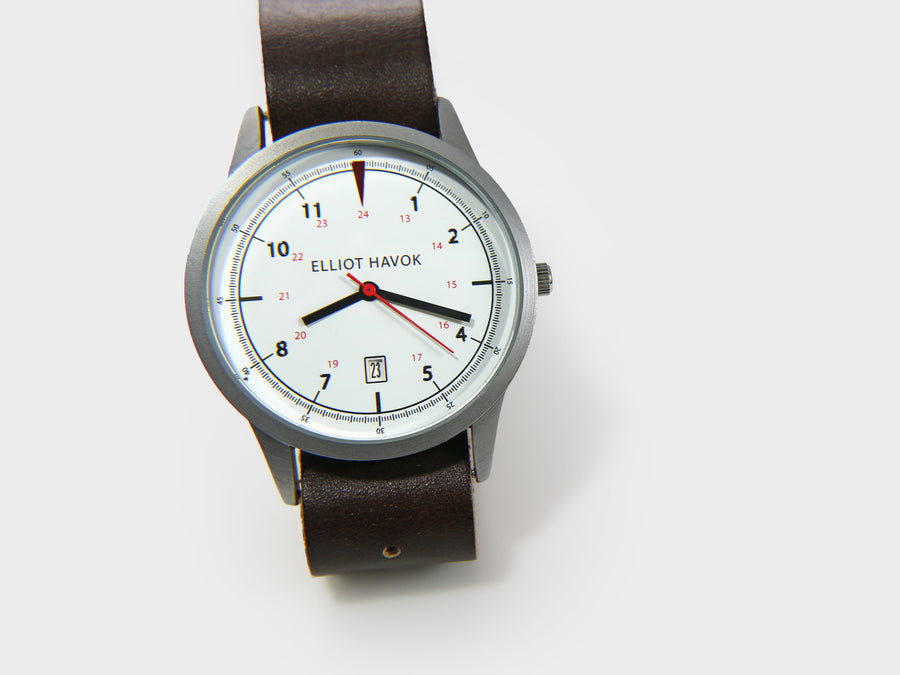 WHITE CLASSIC HAVOK WATCH - 40MM