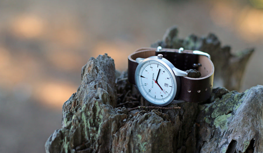 WHITE CLASSIC HAVOK WATCH - 40MM