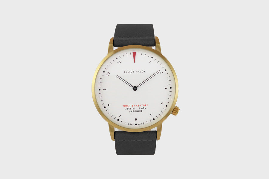 SANDSTONE GOLD QUARTER CENTURY WATCH - 41MM